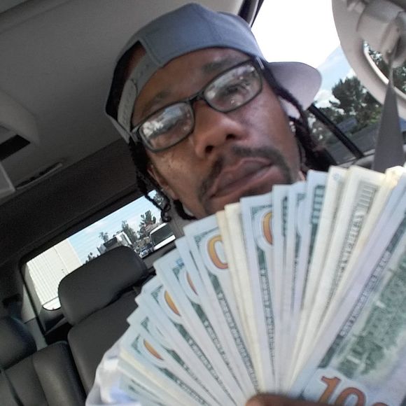 Meet your Posher, James - Picture 1 of 1